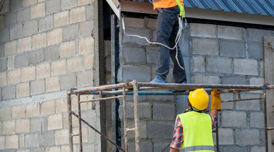 Expert Emergency Roof Repairs services in Headland, AL